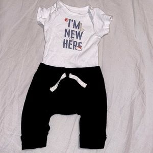 Gender neutral coming home outfit